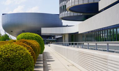 Perfection in Blue-White  - An extraordinary Architectural Ensemble in Munich written by Prof.Dr. Rainer Funke