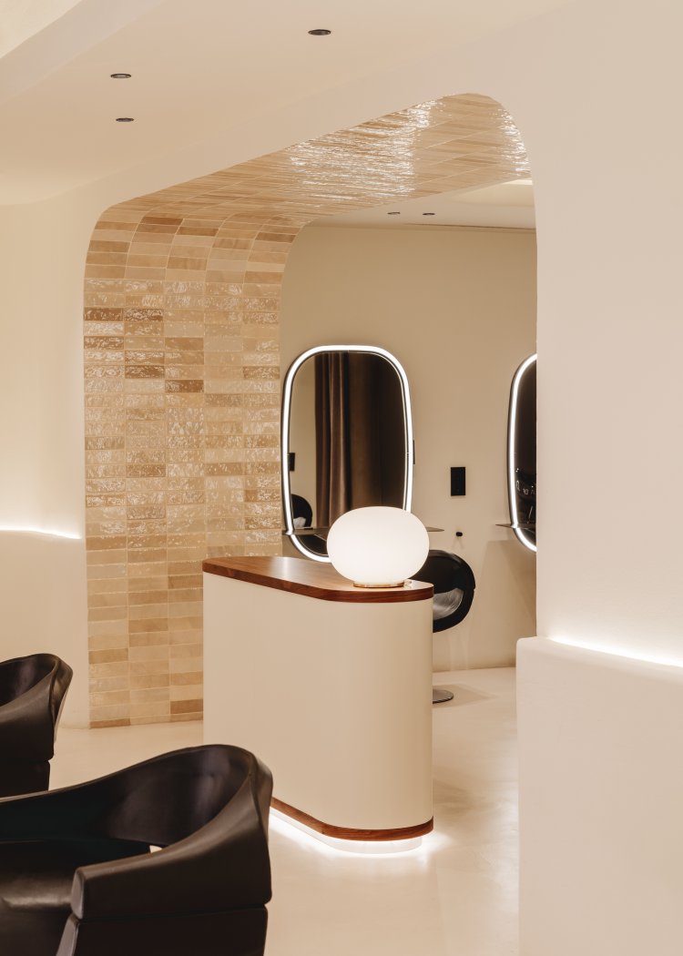 A SPACE ABOUT designs Bloss Barcelona, an urban temple for wellness and hair care