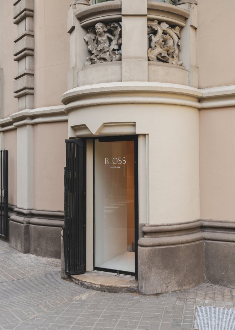 A SPACE ABOUT designs Bloss Barcelona, an urban temple for wellness and hair care