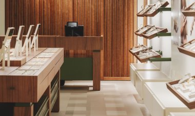 A SPACE ABOUT reinterprets the Menorcan atelier of the prestigious jewelry VIDAL & VIDAL to design its new store in Barcelona