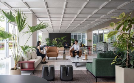 Tengda Construction HQ by Tales Creative