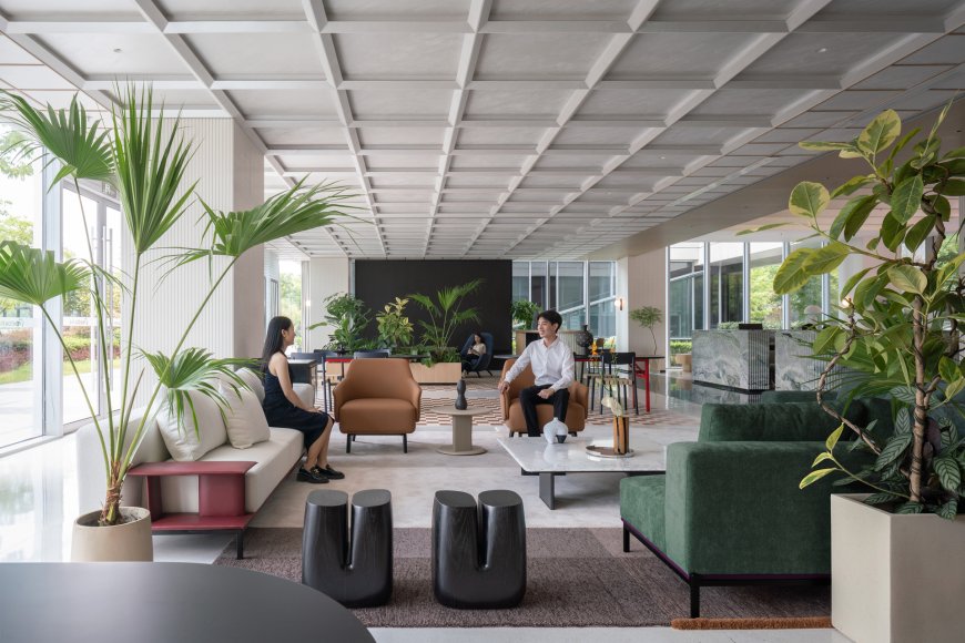 Tengda Construction HQ by Tales Creative