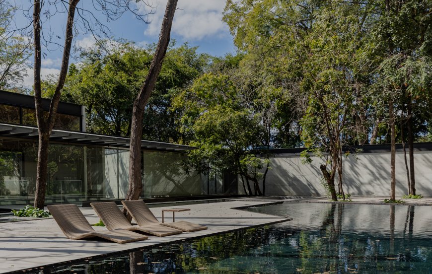 Adentro House by TETRO Architecture