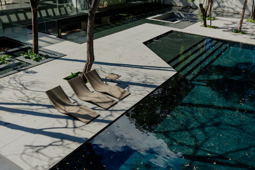 Adentro House by TETRO Architecture